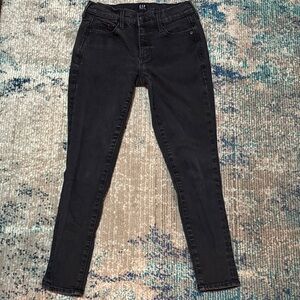 GAP Women's Charcoal Skinny Jeans